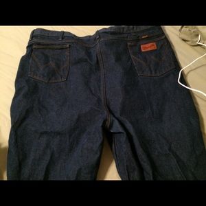 Wrangler 52 x 32 boot cut jeans